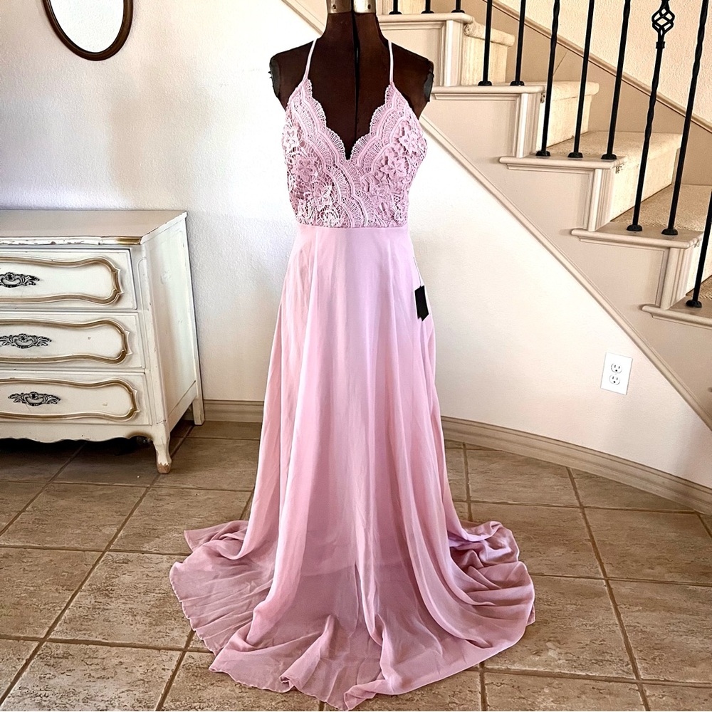 Women’s Lulus Madalyn Dusty‎ Pink Lavender Lace Maxi Dress Medium NWT Bridesmaid